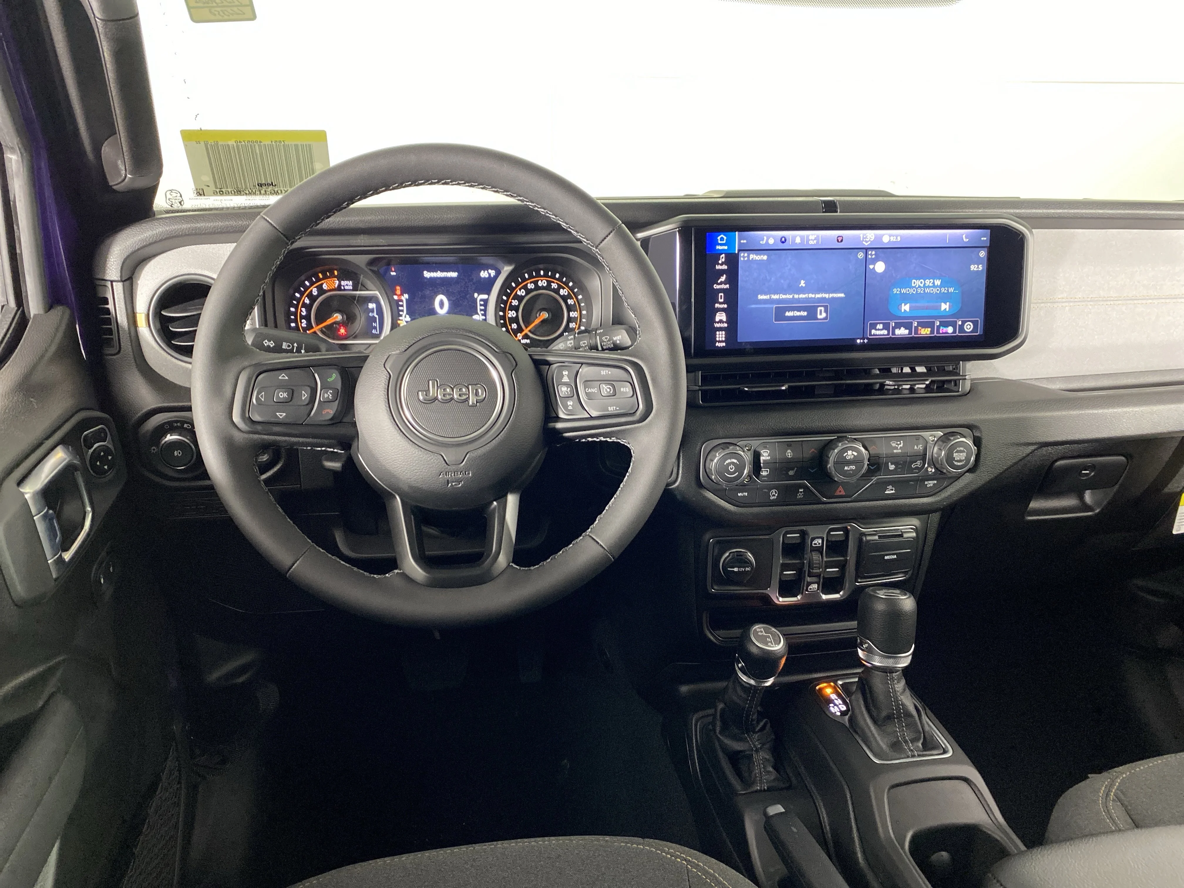 New 2026 Reign Jeep Sport S image 17