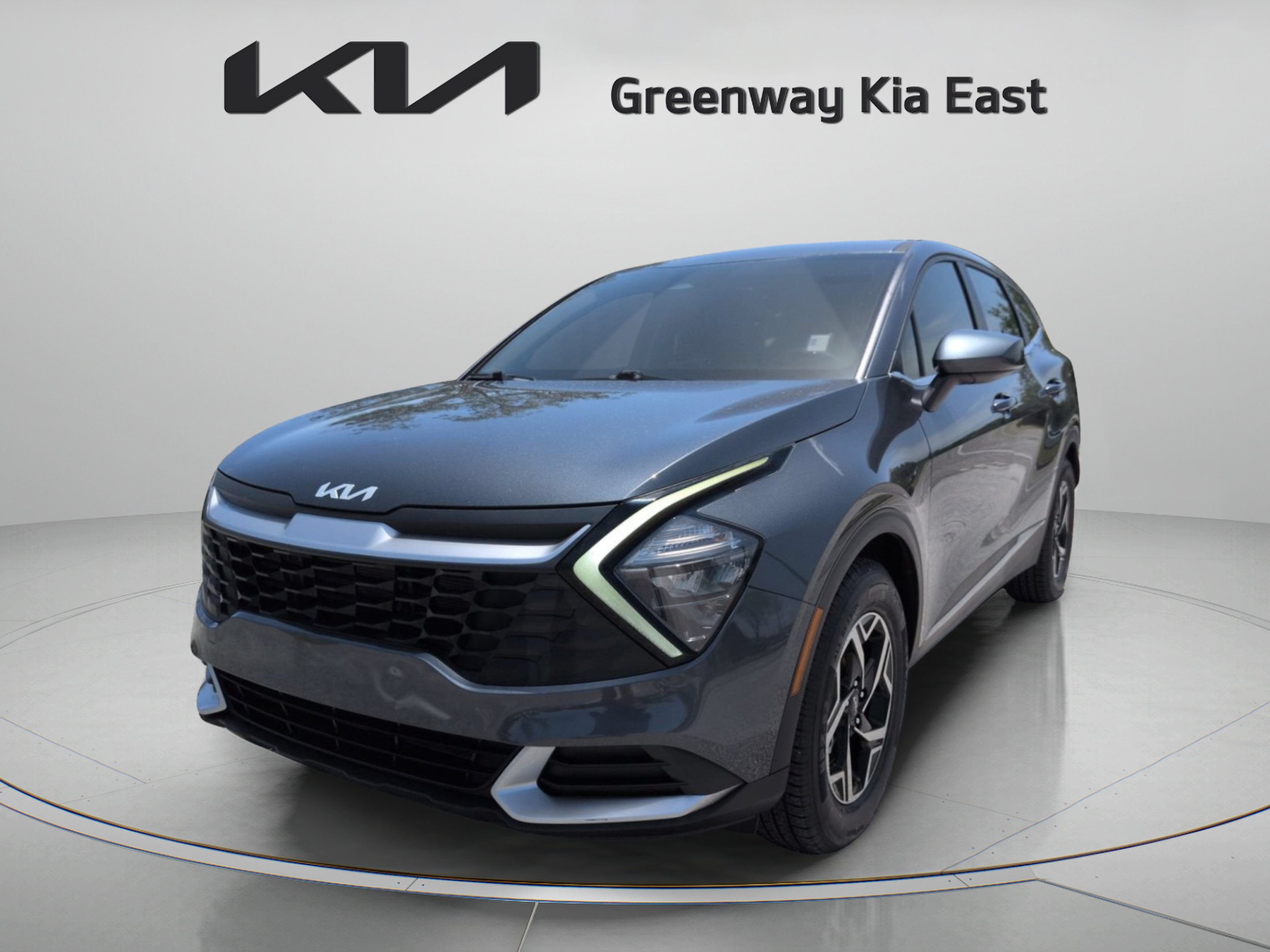 Used 2023 Gravity Gray Kia LX image 10