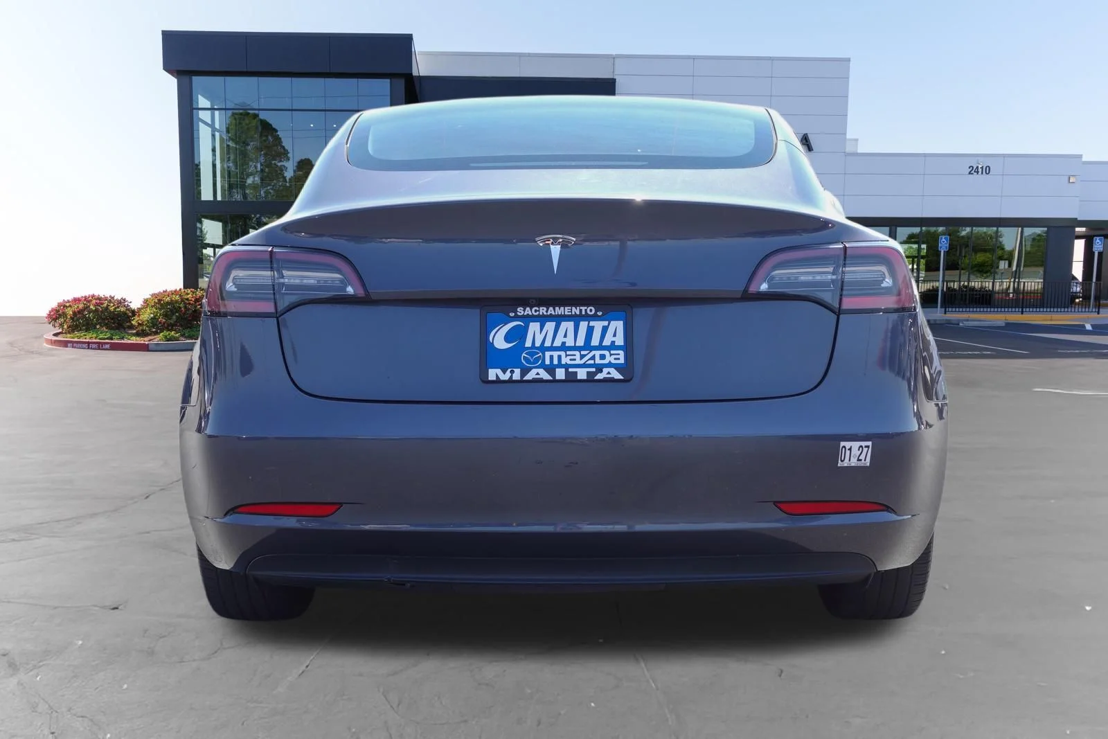 Used 2023 Midnight Silver Metallic Tesla Base image 4