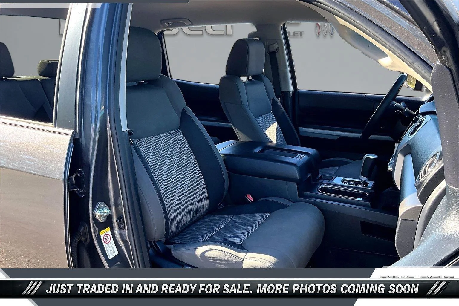 Used 2018 Magnetic Gray Metallic Toyota SR5 image 7