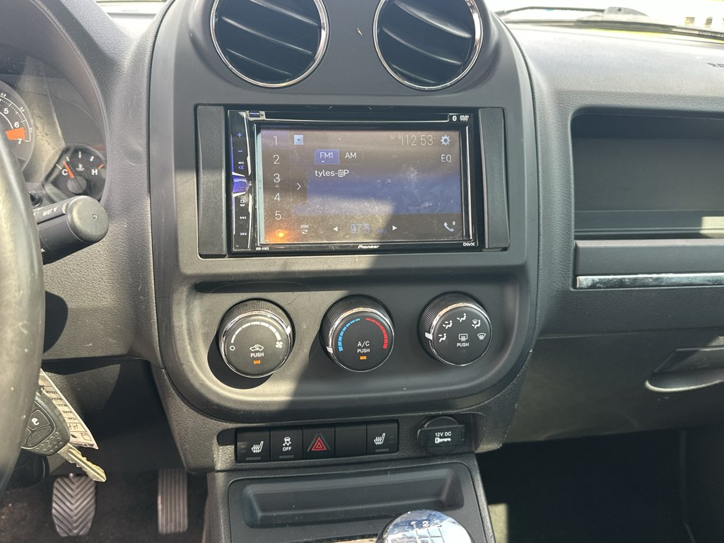 Used 2014 Deep Cherry Red Crystal Pearlcoat Jeep Latitude image 6