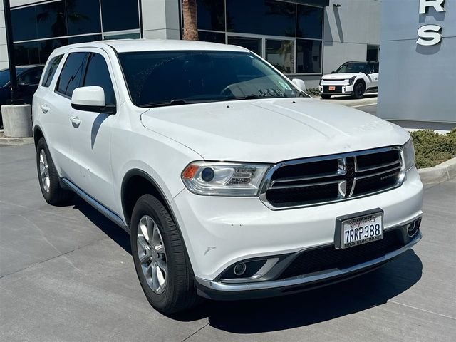 Used 2016 White Dodge SXT image 1