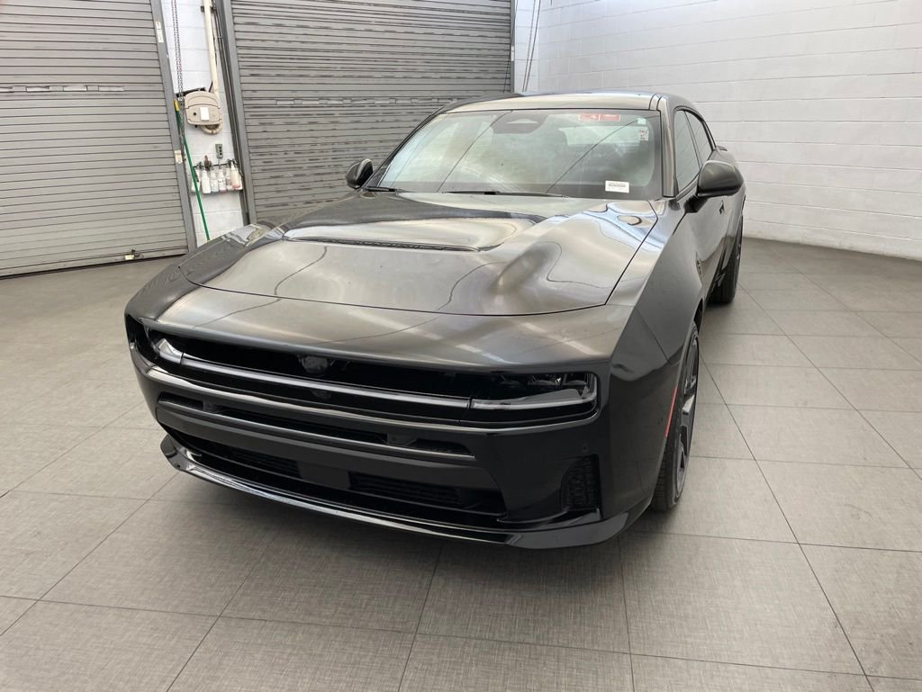 New 2026 Diamond Black Crystal Pearlcoat Dodge Scat Pack Plus image 8