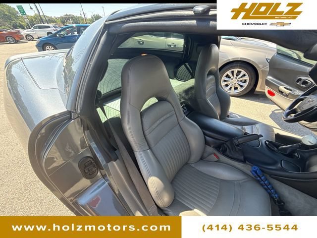 Used 2003 Medium Spiral Gray Metallic Chevrolet 2dr Cpe image 25
