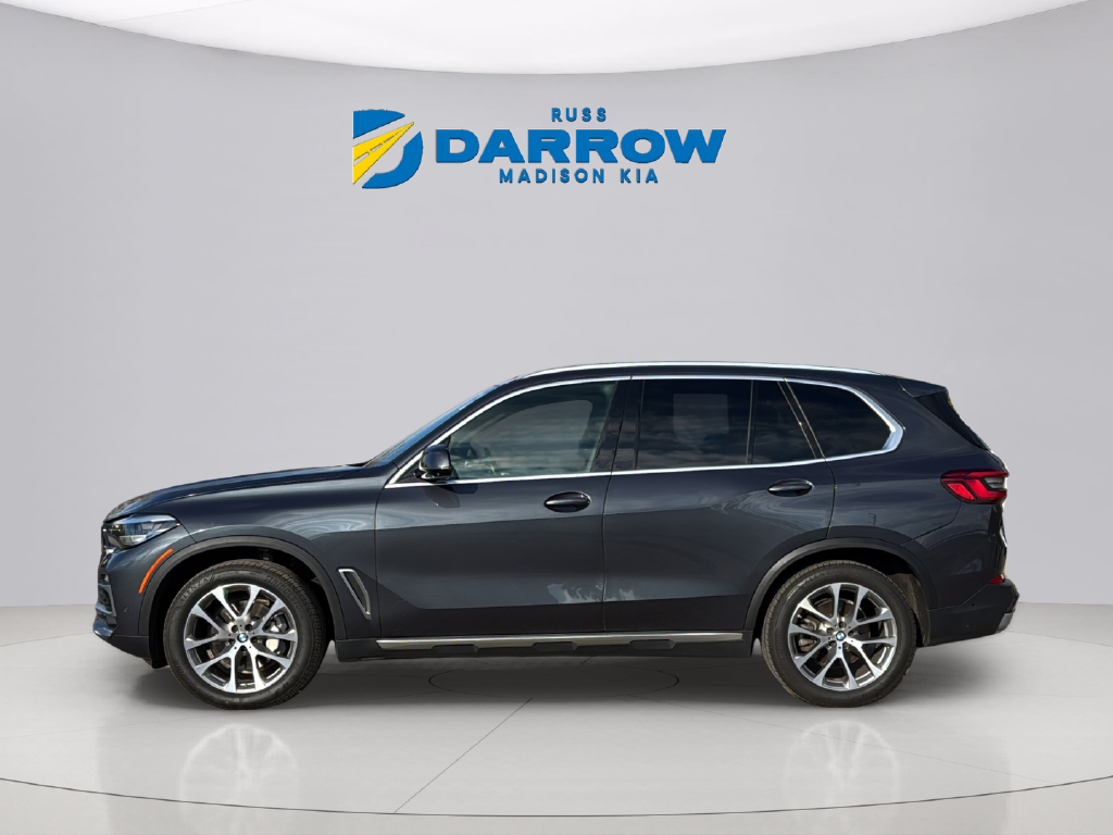 Used 2019 Arctic Gray Metallic BMW xDrive40i image 2