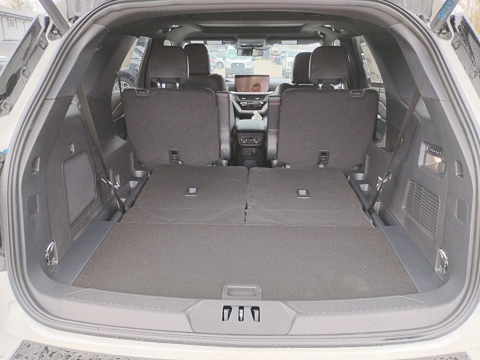 New 2026 Star White Metallic Tri-Coat Ford Tremor® image 13
