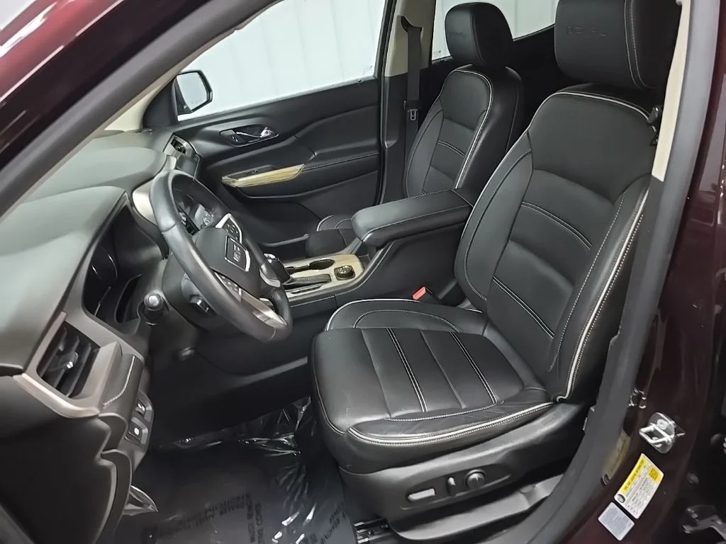 Used 2017 Red GMC Denali image 31