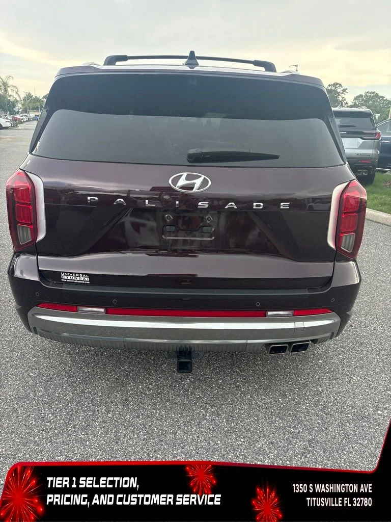 Used 2025 Red Hyundai Calligraphy image 4