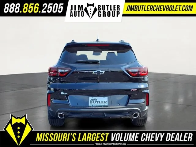 New 2026 Mosaic Black Metallic Chevrolet RS image 16
