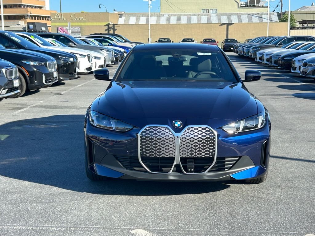 New 2026 Tanzanite Blue II Metallic BMW eDrive40 image 8