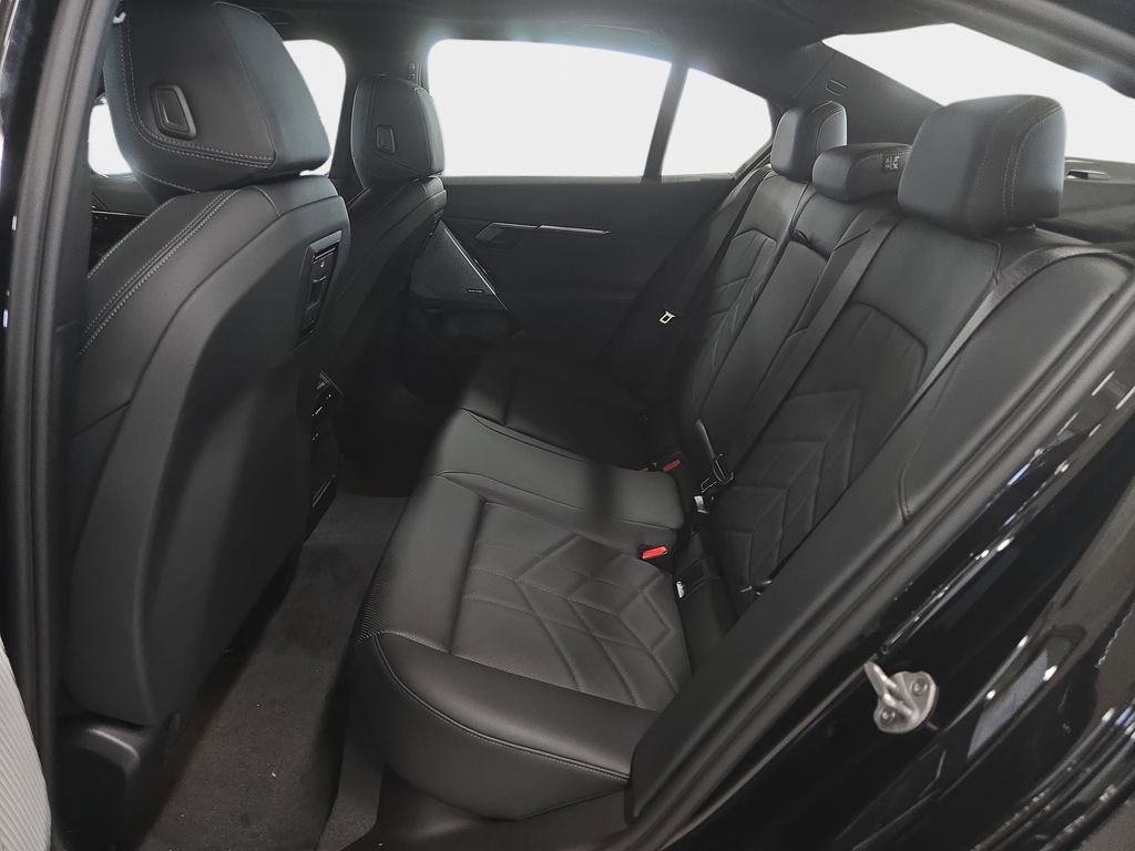 Used 2026 Black Sapphire Metallic BMW 530i image 8