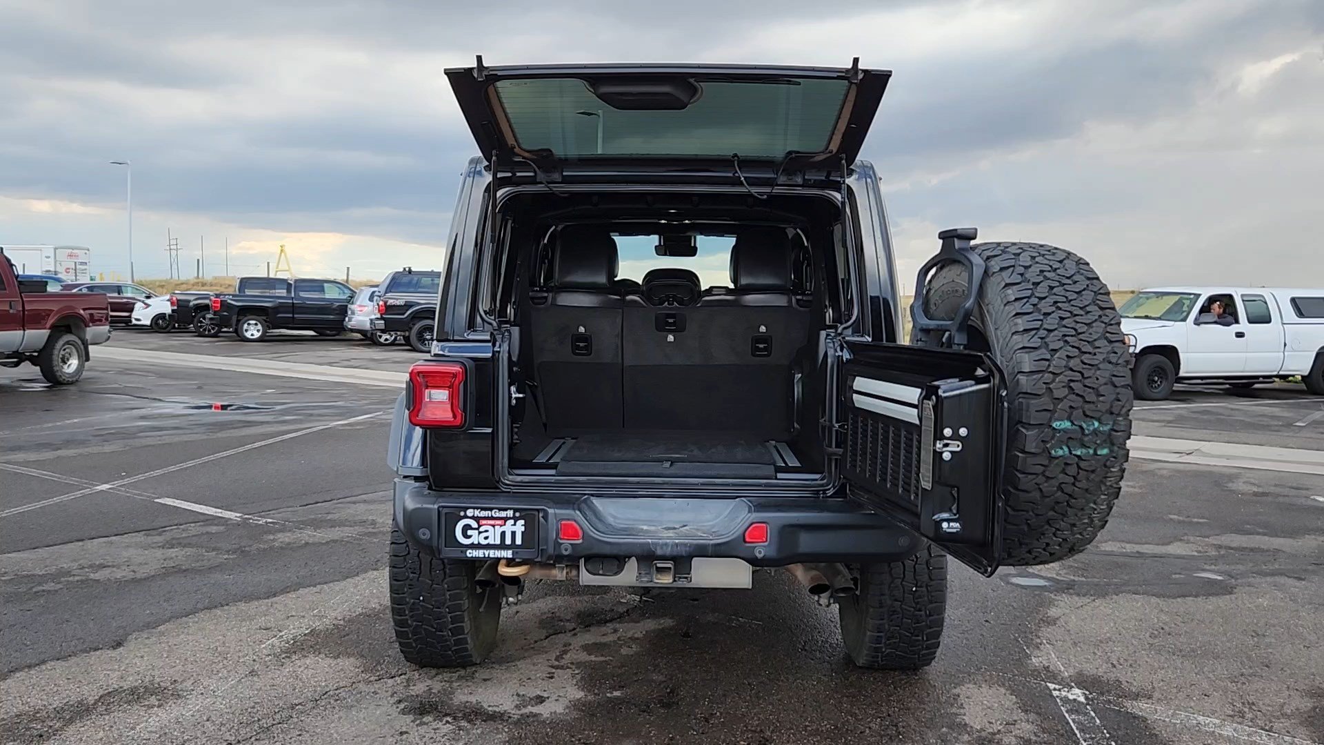 Used 2021 Black Clearcoat Jeep Unlimited Rubicon 392 image 17
