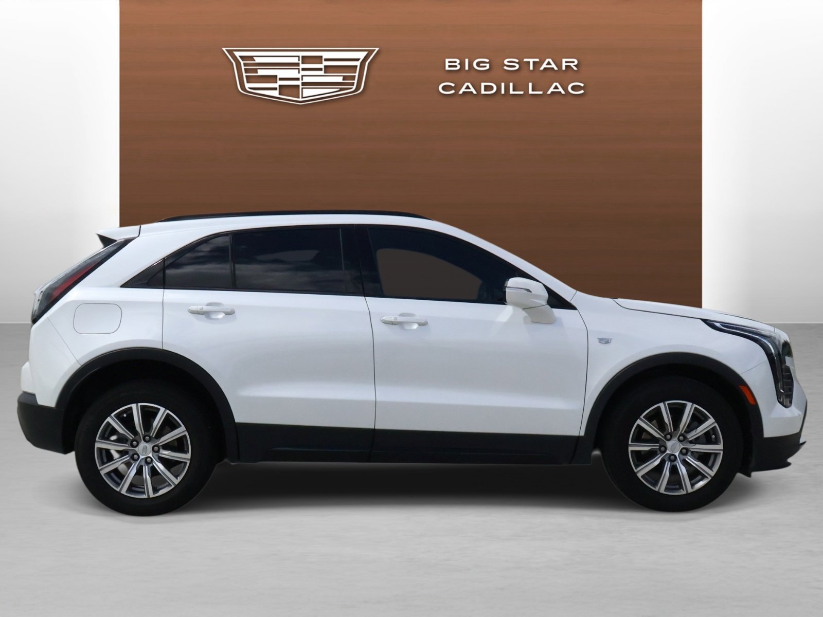 Used 2023 Crystal White Tricoat Cadillac Sport image 5