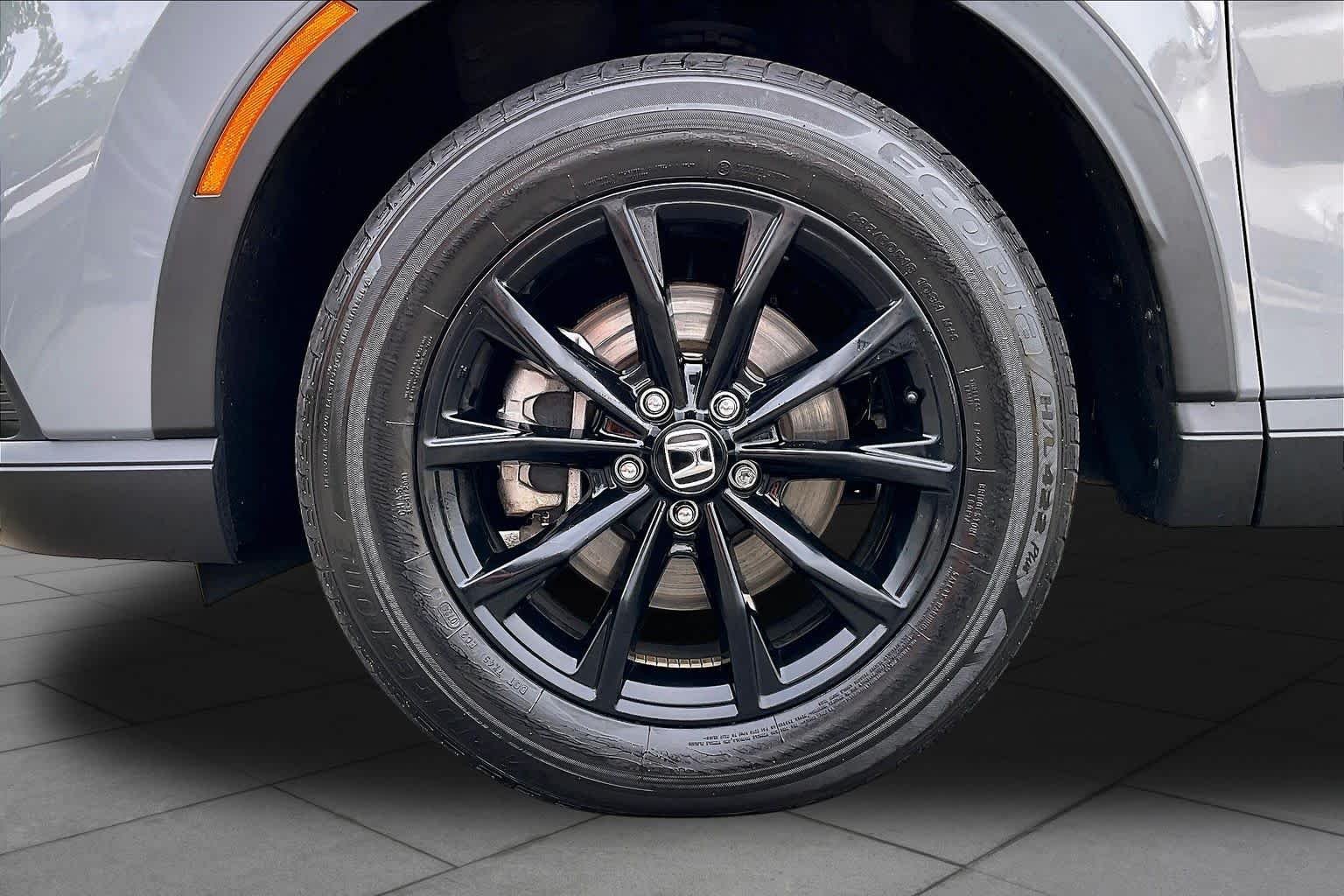Used 2024 Urban Gray Pearl Honda Sport-L image 11