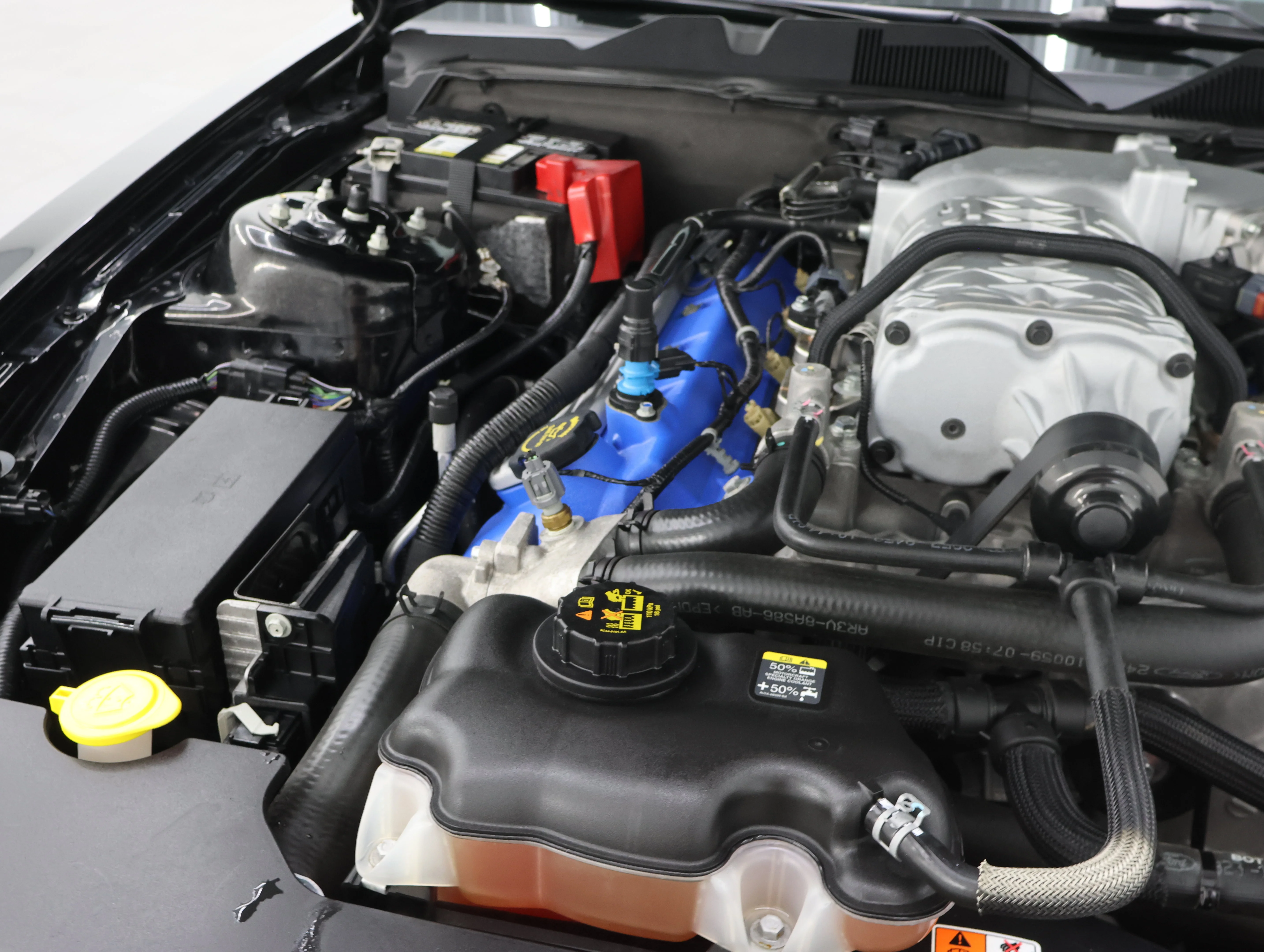 Used 2014 Black Ford Shelby GT500 image 16