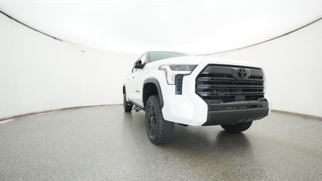2026 Toyota Tundra Limited - Photo 17