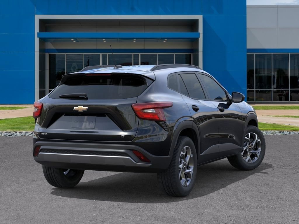 New 2026 Mosaic Black Metallic Chevrolet LT image 4