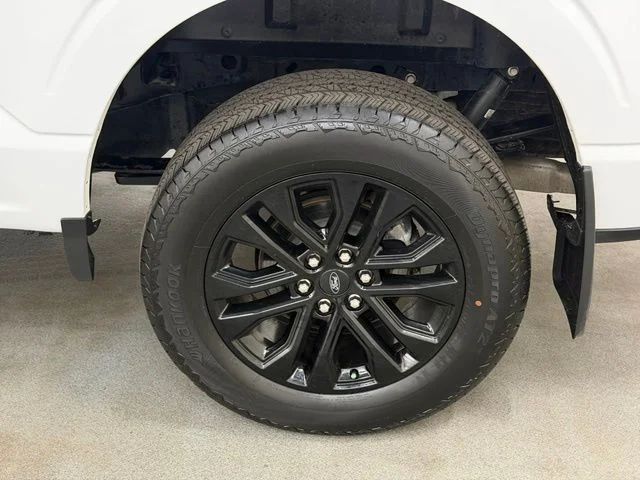 Used 2024 White Ford Lariat image 30