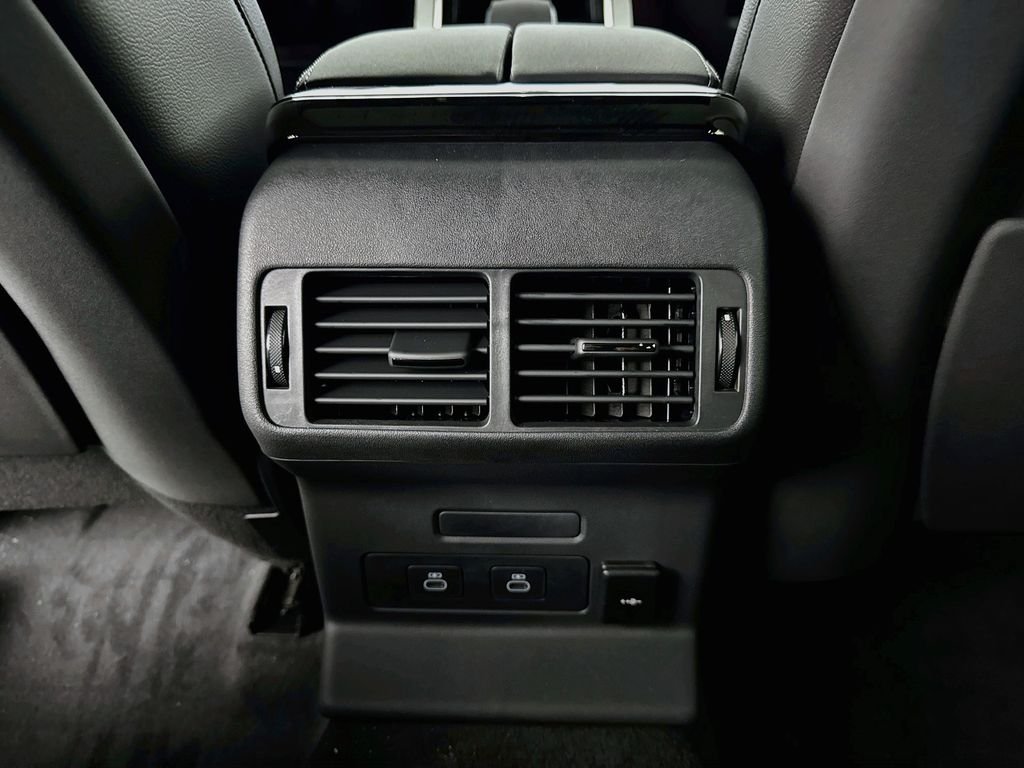 New 2026 Santorini Black Land Rover Belgravia Edition image 26