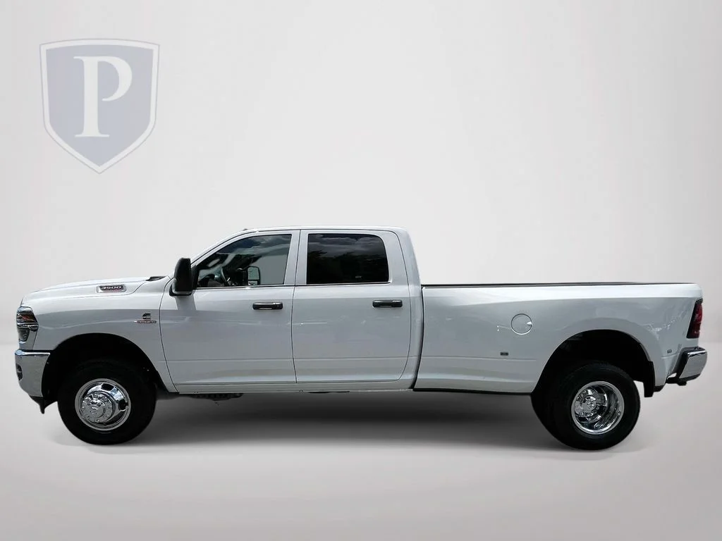 New 2026 Bright White Clear-Coat Exterior Paint RAM Tradesman image 5