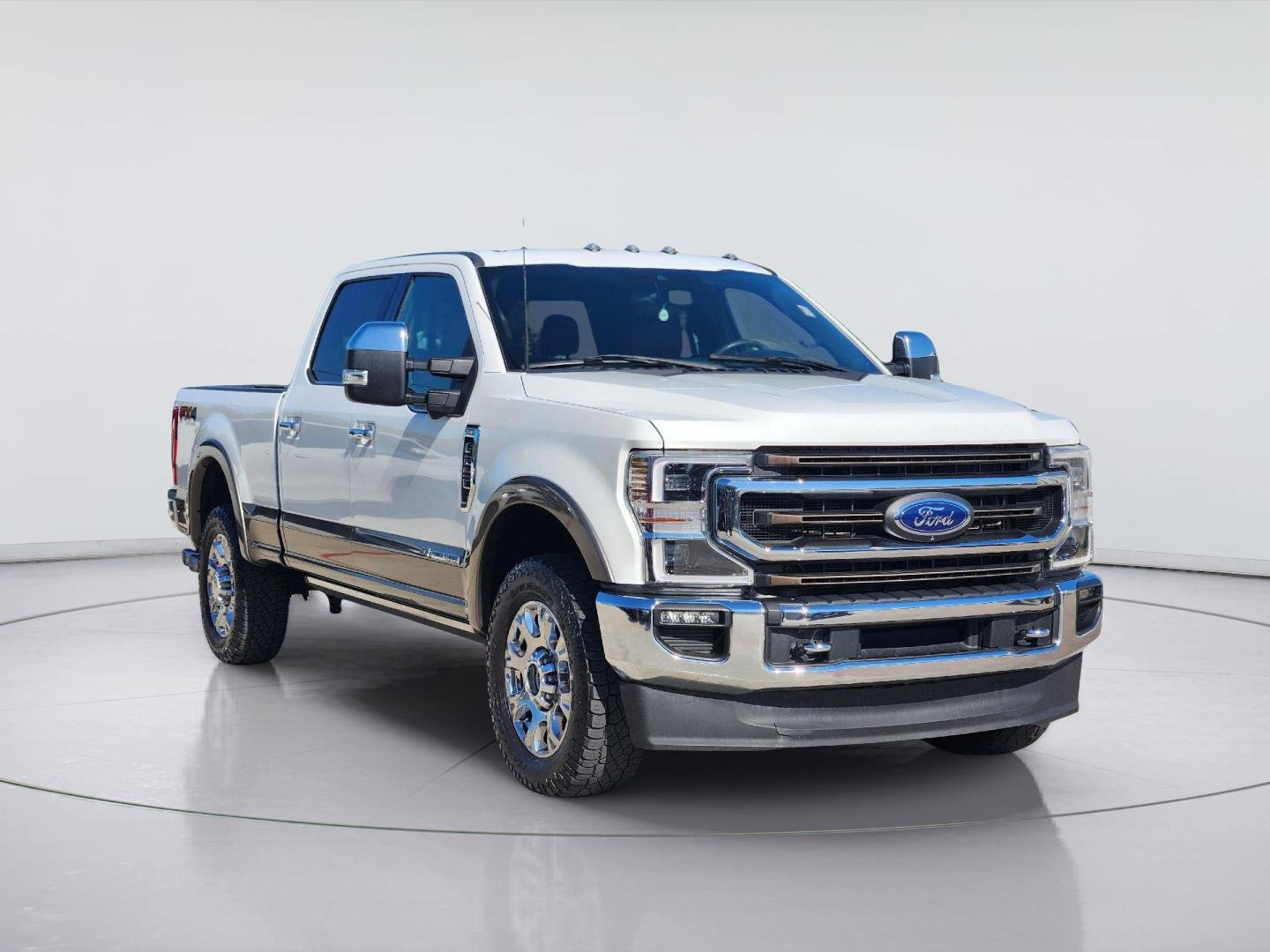 2021 Ford Super Duty F-250 photo 3 of 34