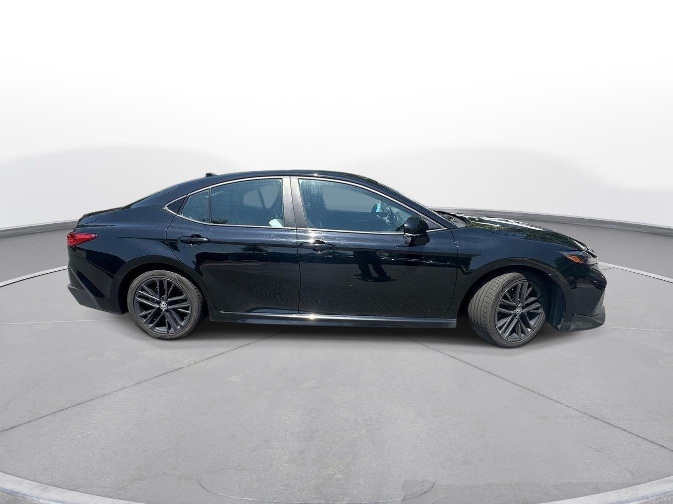 Used 2025 Midnight Black Metallic Toyota SE image 5