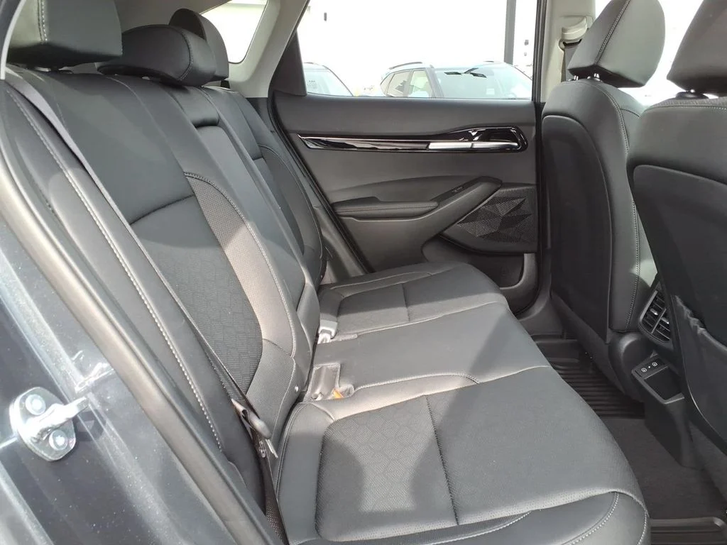 2026 Kia Seltos EX - Photo 8