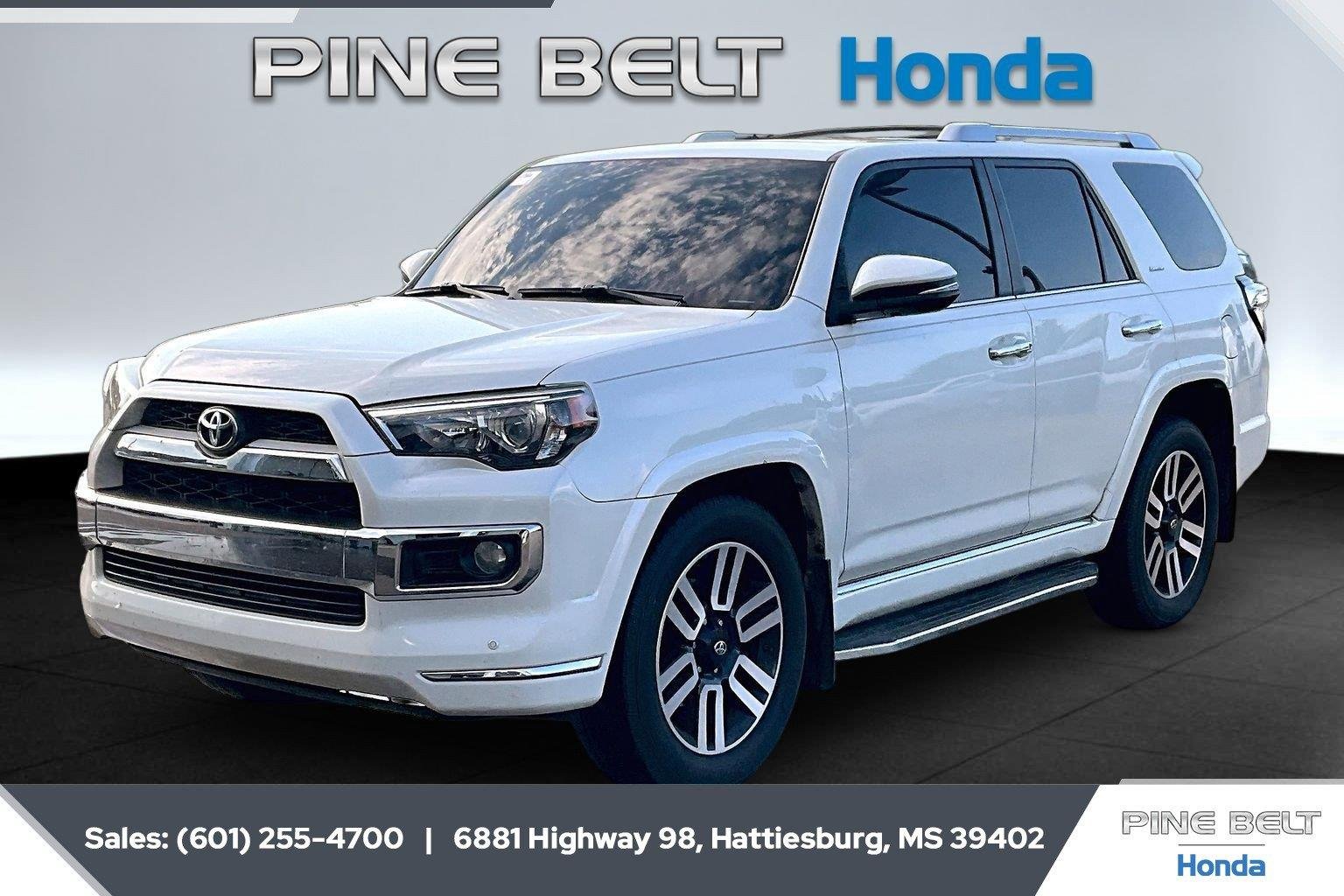 Used 2018 Blizzard Pearl Toyota Limited image 1