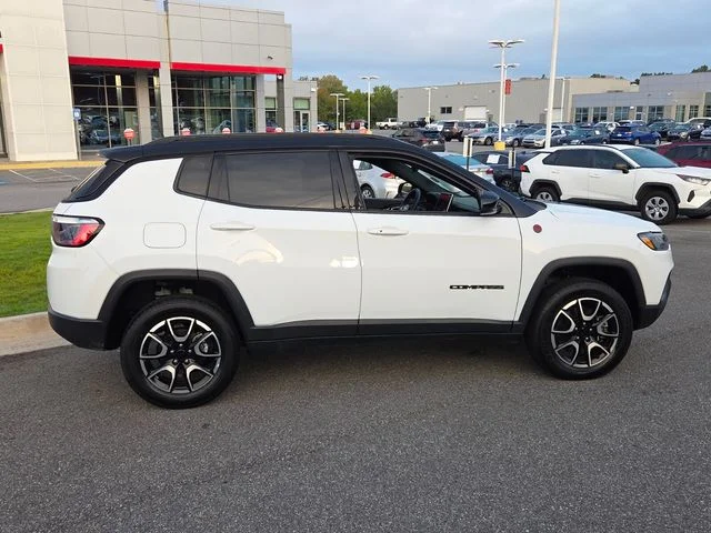 Used 2024 White Jeep Trailhawk image 14