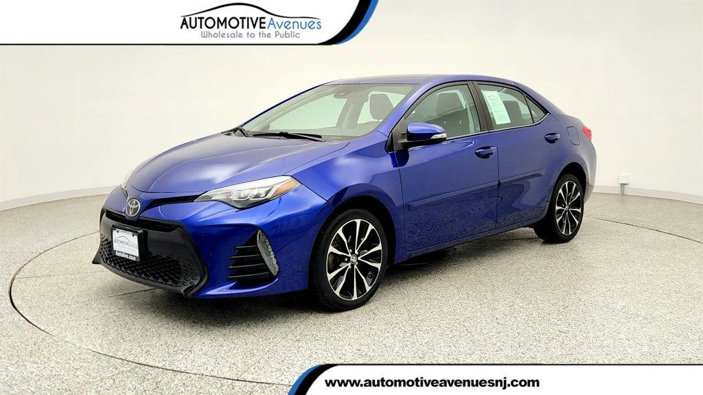 2017 Toyota Corolla SE AT's photo