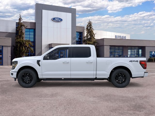 New 2026 Oxford White Ford XLT image 3