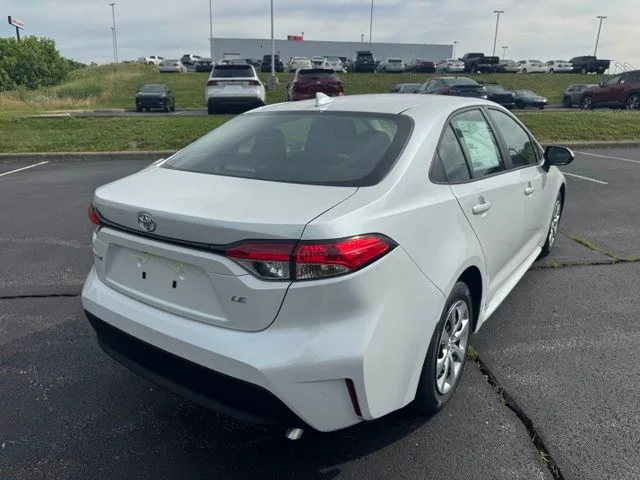 New 2026 Wind Chill Pearl Toyota LE image 3