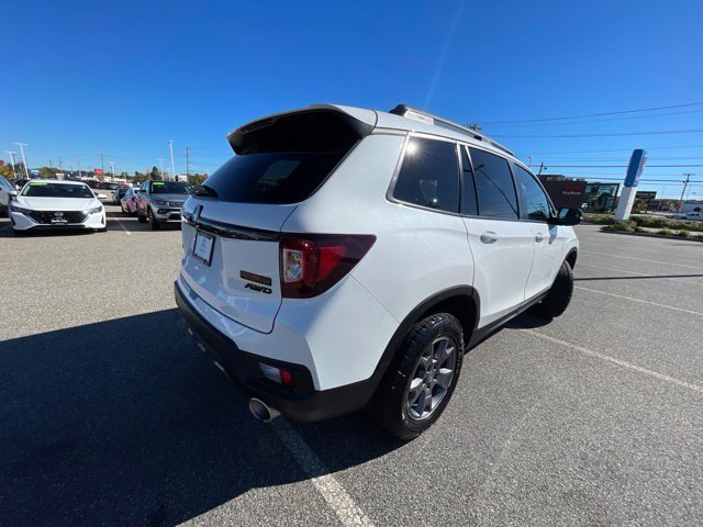 Used 2024 Platinum White Pearl Honda TrailSport image 7