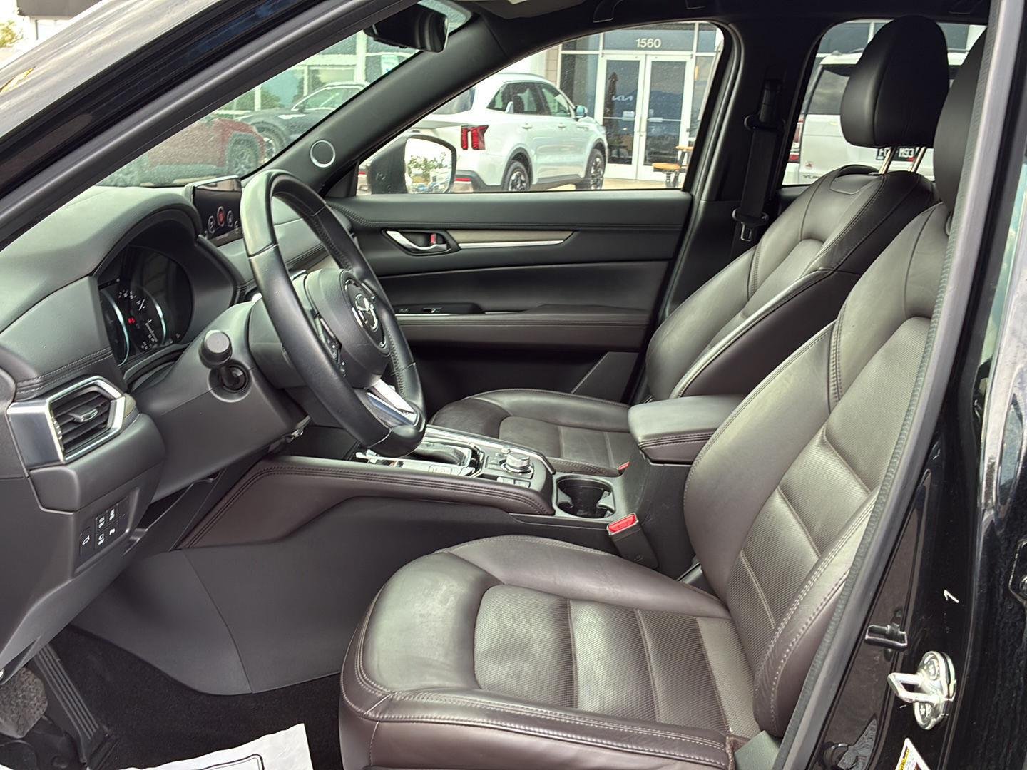Used 2019 Jet Black Mica Mazda Signature image 11