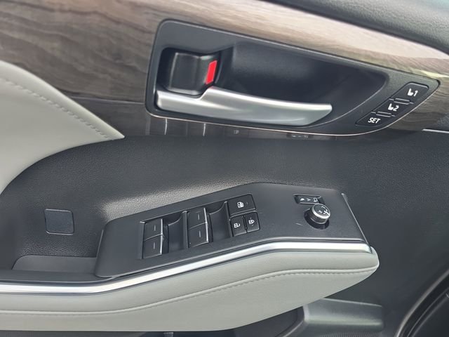 Used 2024 Gray Toyota Platinum image 28