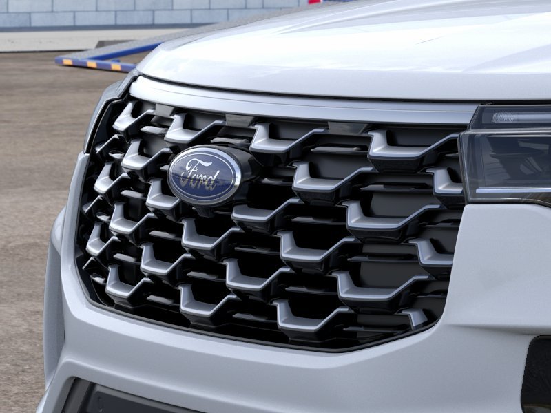 New 2026 Space White Metallic Ford Platinum™ image 17