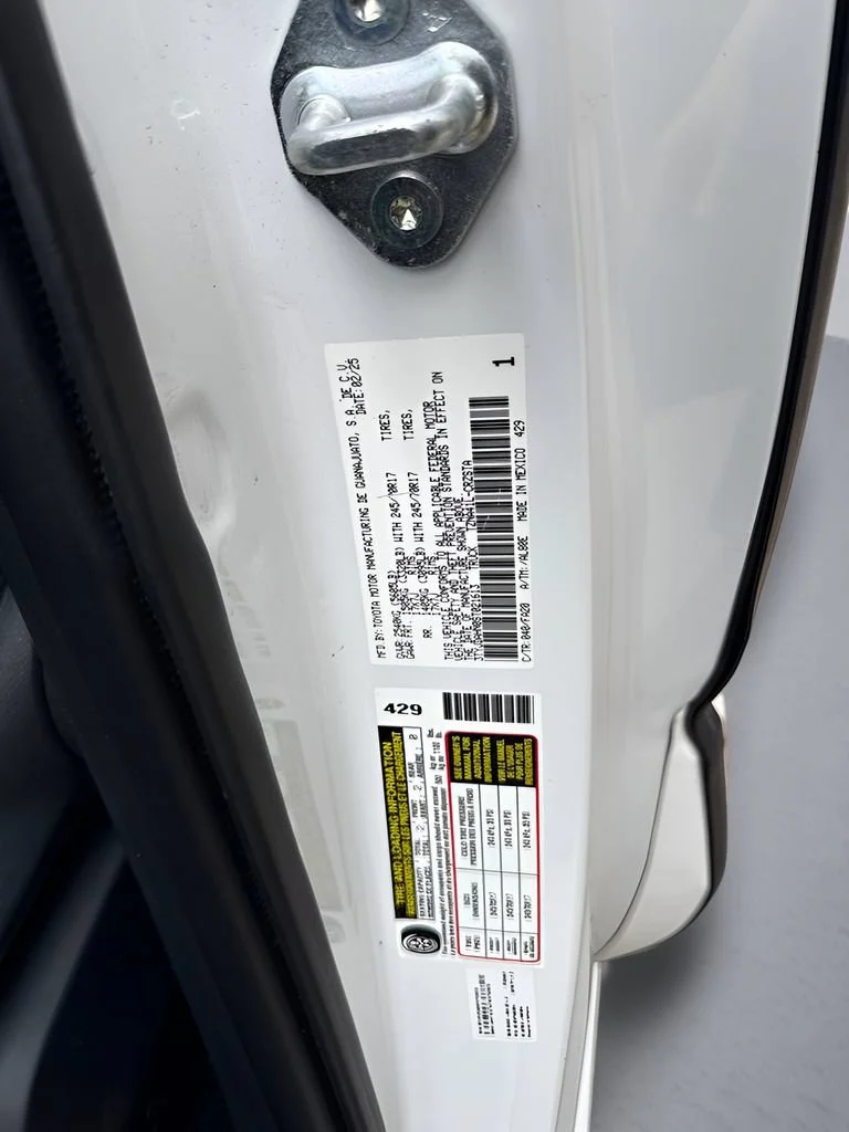 Used 2025 White Toyota SR image 33