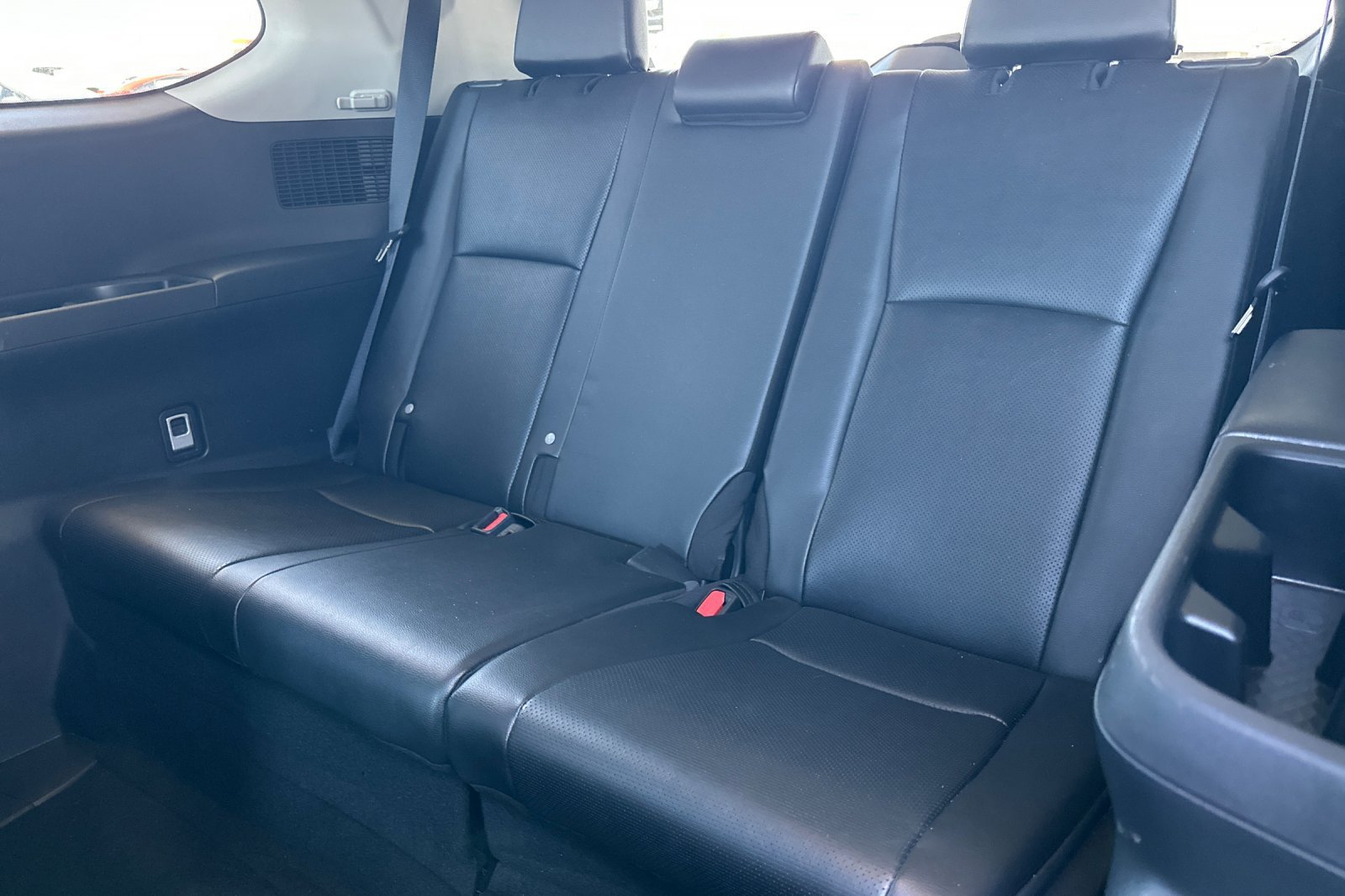 Certified Used 2025 Blueprint Toyota XLE image 15