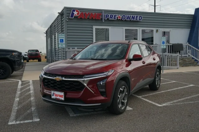 2025 Chevrolet Trax LT