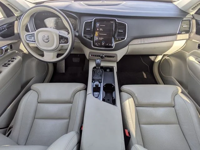 Certified Used 2022 Crystal White Metallic Volvo T6 Inscription image 15