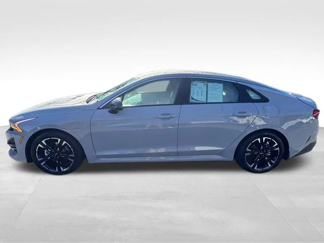Used 2023 Gray Kia GT-Line image 4