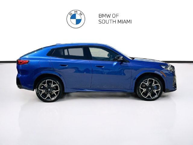Certified Used 2025 Blue BMW M35i image 33