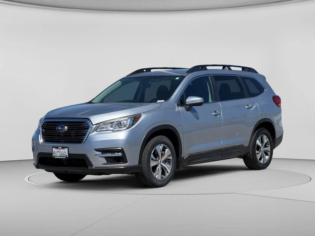 Used 2021 Silver Subaru Premium image 7