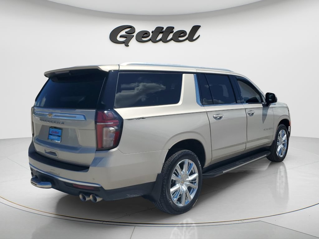 Used 2022 EMPIRE BEIGE METALLIC Chevrolet High Country image 4