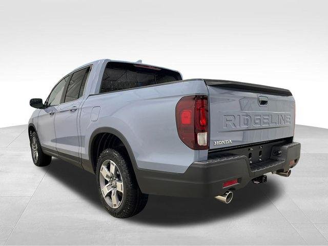 New 2026 Sonic Gray Pearl Honda RTL image 3