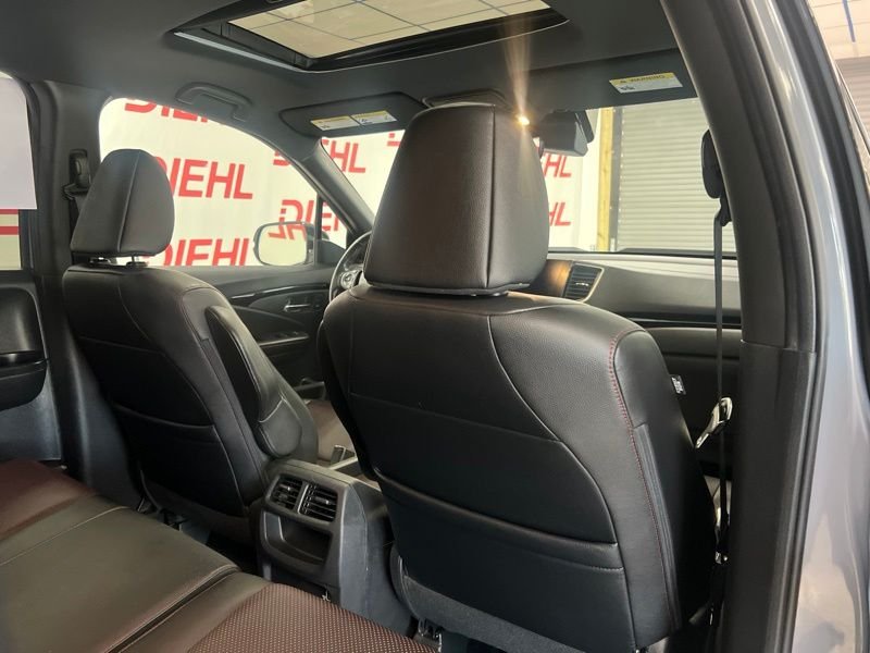 Used 2023  Honda Black Edition image 11