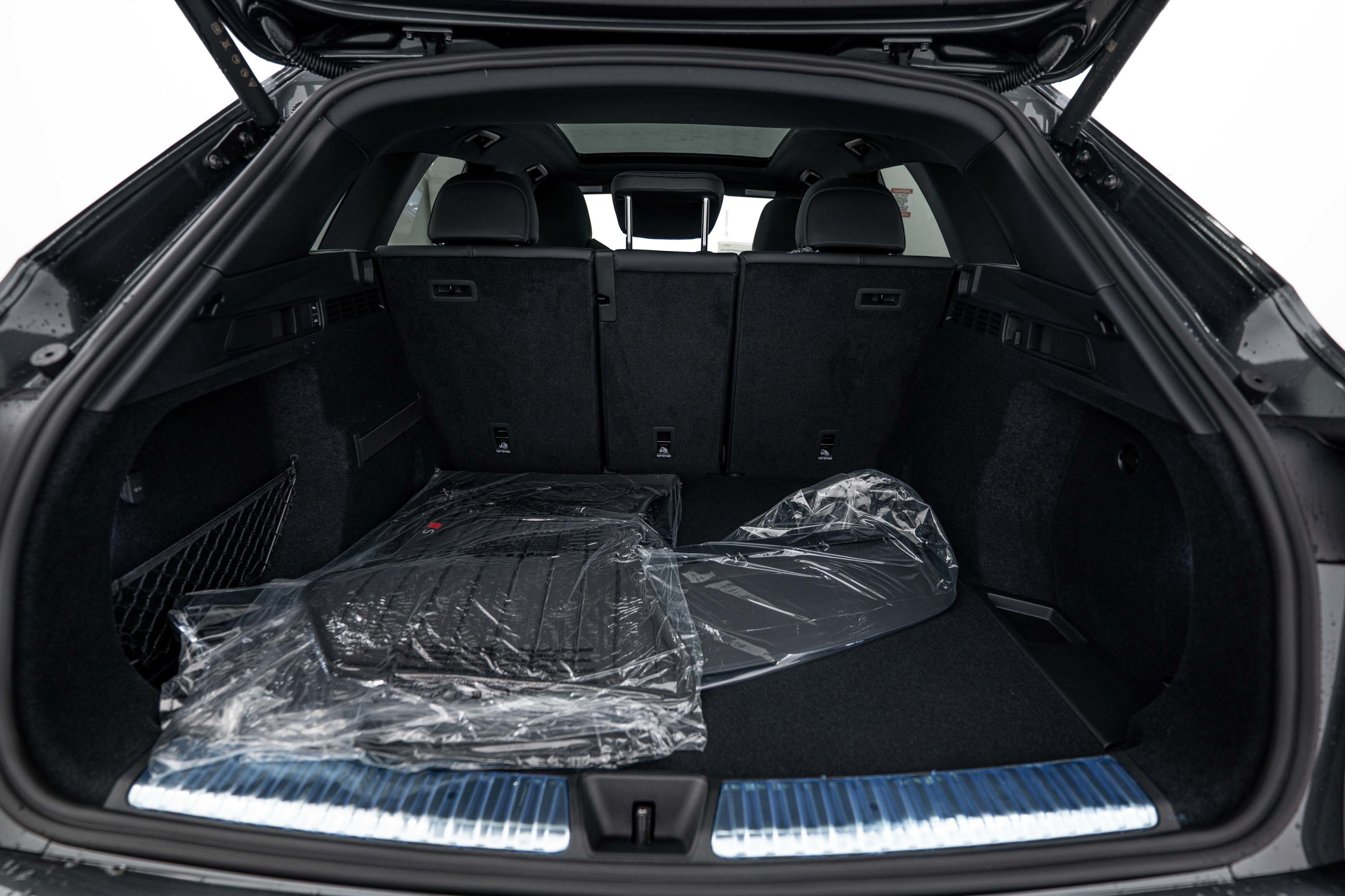 New 2026 Daytona Gray Audi Premium Plus image 22