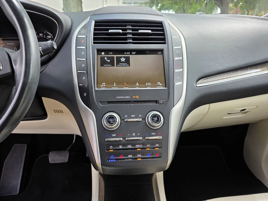Used 2018 Blue Lincoln Black Label image 20
