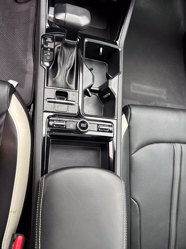 Used 2025 Black Kia GT-Line image 14