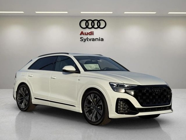 2026 Audi Q8 Premium Plus